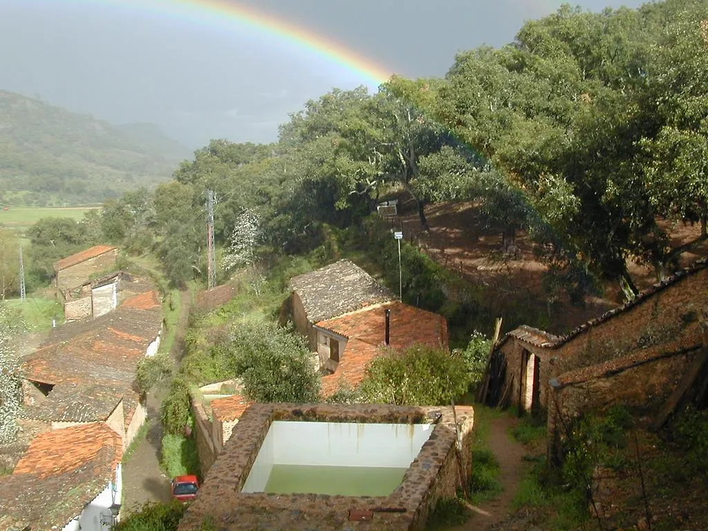 El Risco Del Lomero Holiday home Valdelarco