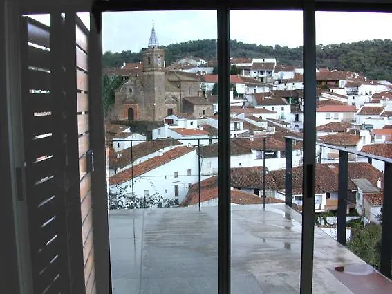 El Risco Del Lomero Holiday home Valdelarco