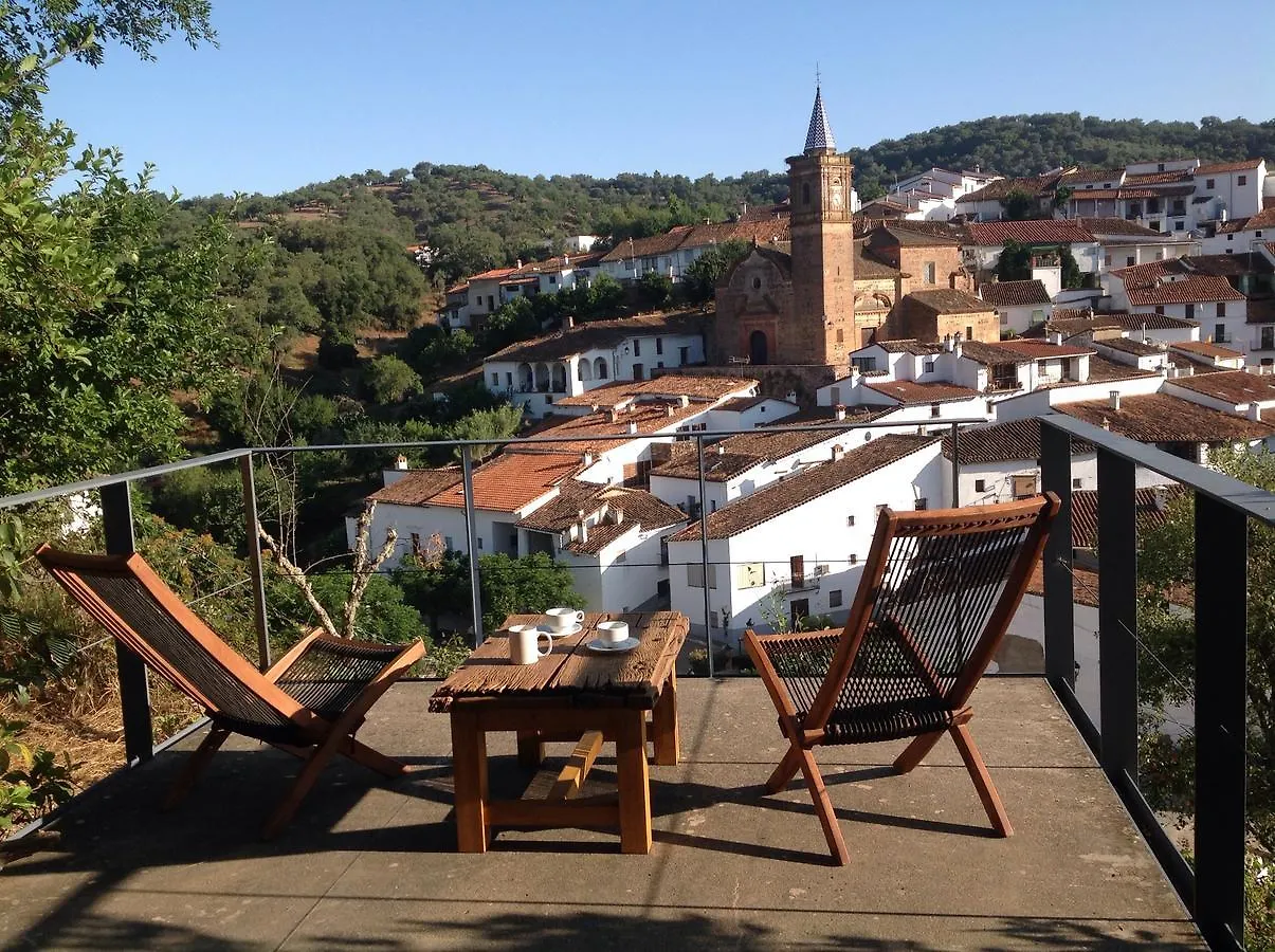 El Risco Del Lomero Holiday home Valdelarco