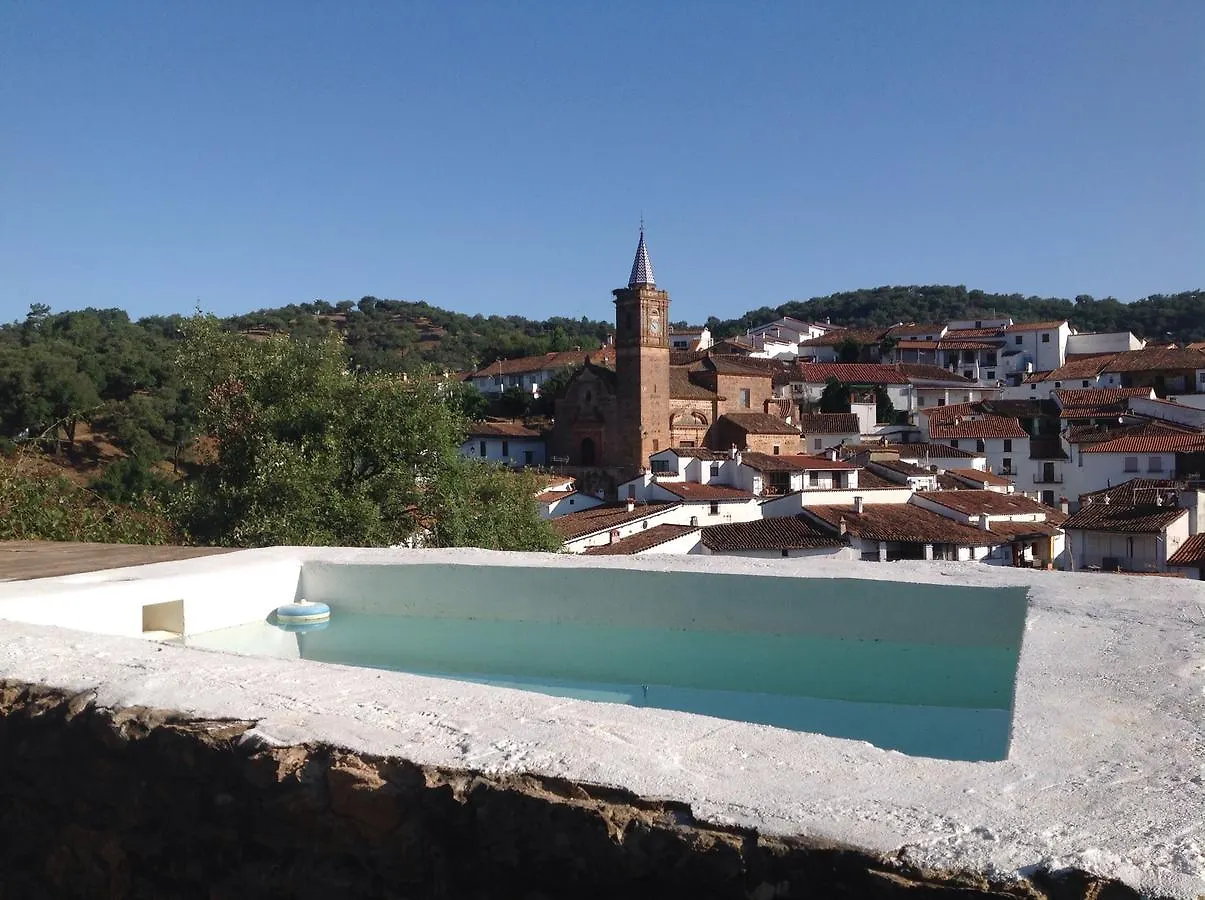 El Risco Del Lomero Holiday home Valdelarco