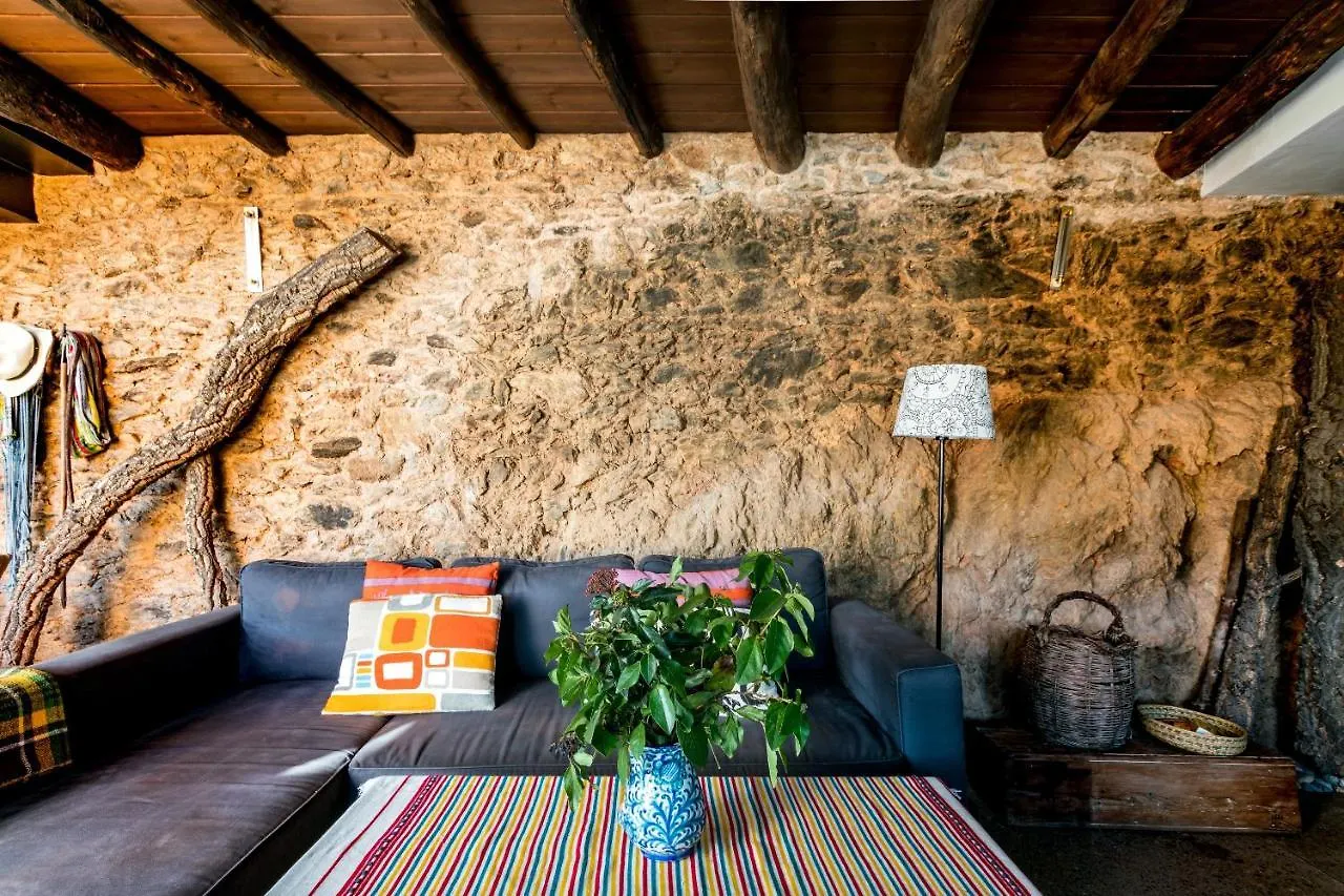 El Risco Del Lomero Holiday home Valdelarco