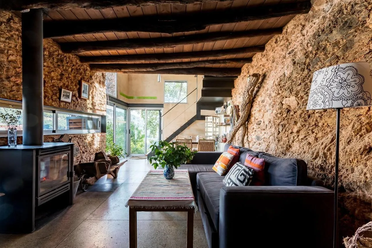 El Risco Del Lomero Holiday home Valdelarco